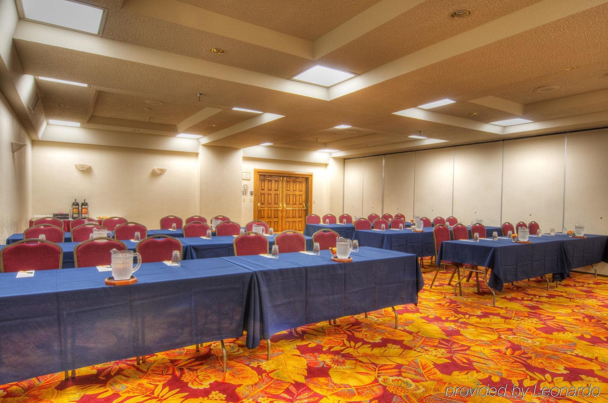 Mcm Elegante Suites Abilene Extérieur photo