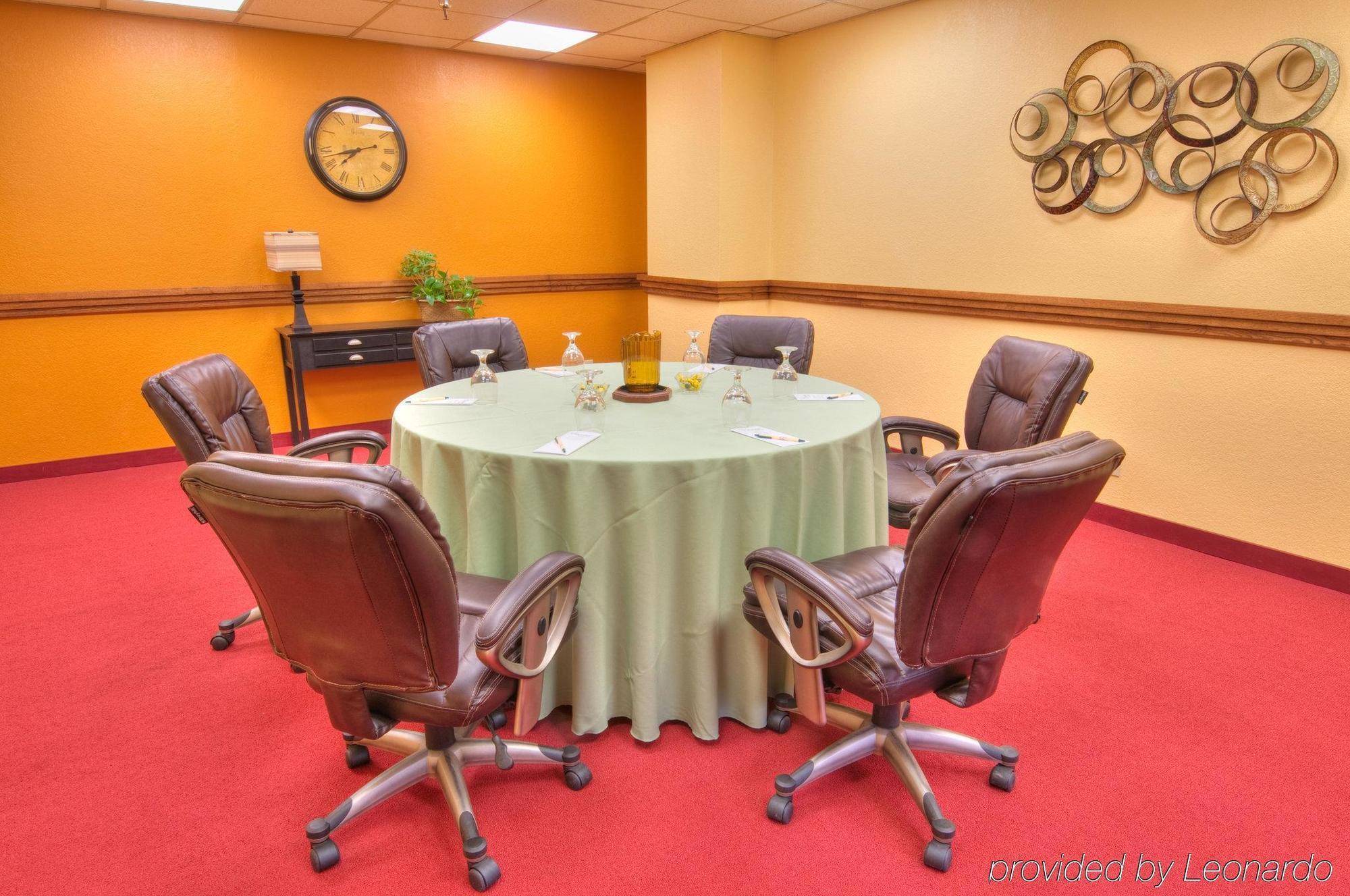 Mcm Elegante Suites Abilene Extérieur photo