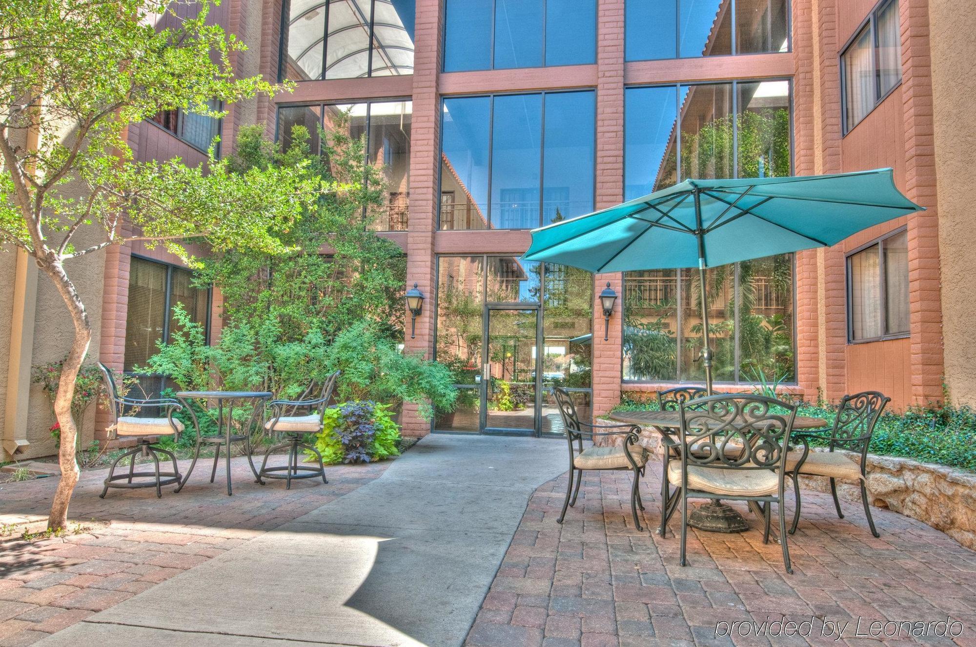 Mcm Elegante Suites Abilene Extérieur photo