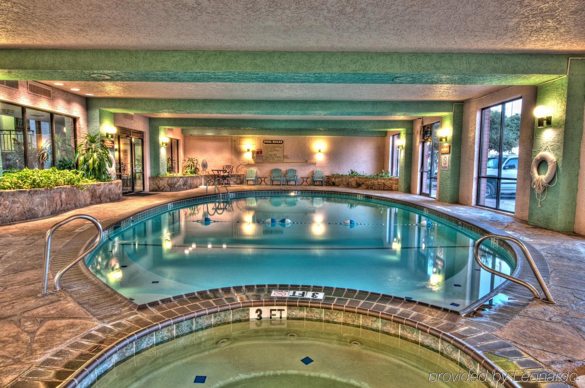 Mcm Elegante Suites Abilene Extérieur photo