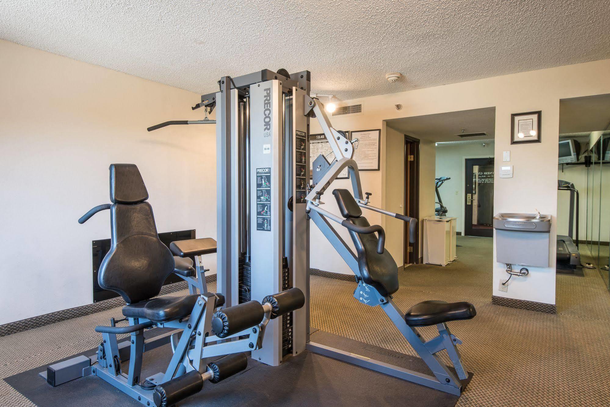 Mcm Elegante Suites Abilene Extérieur photo