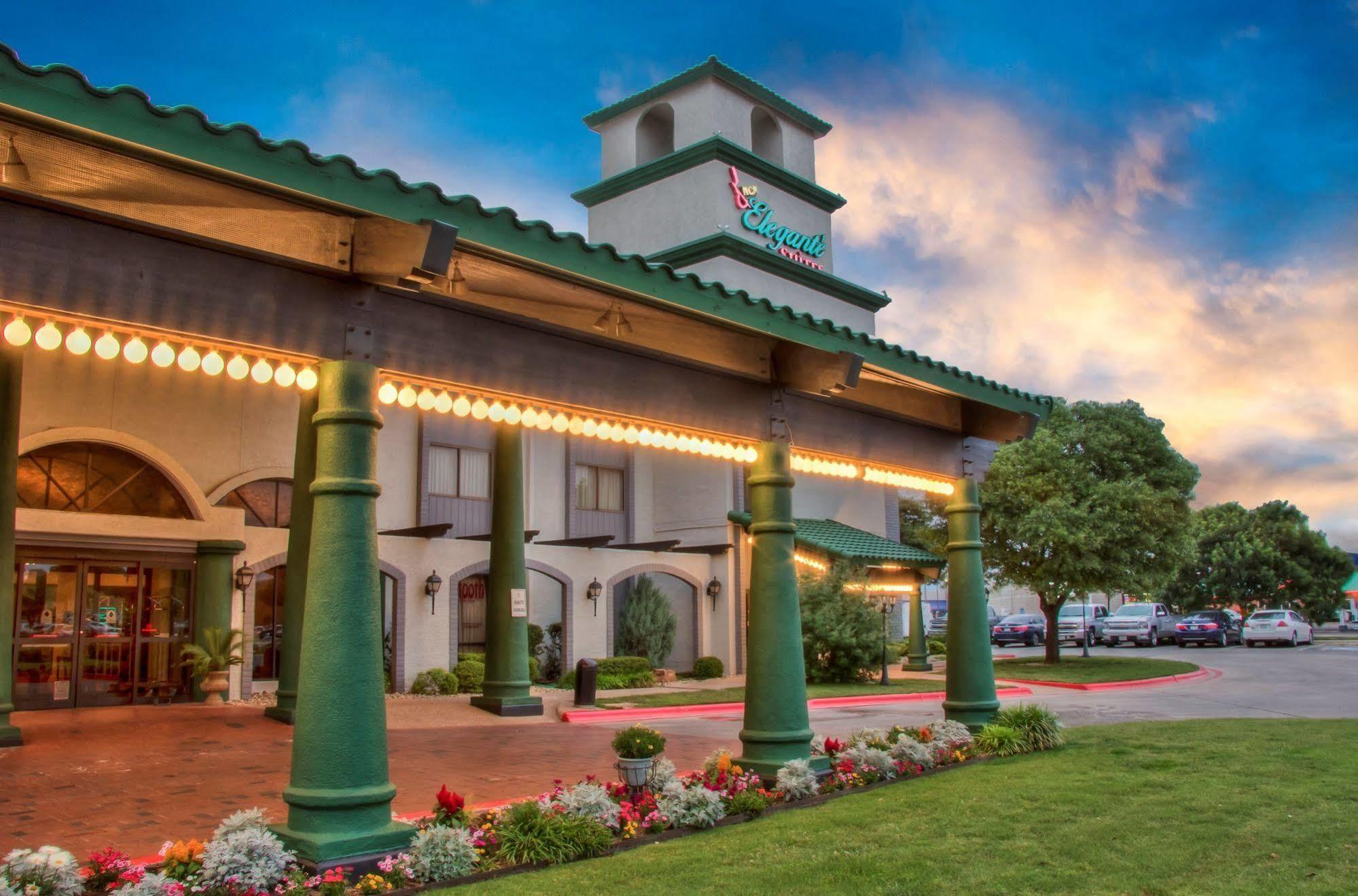 Mcm Elegante Suites Abilene Extérieur photo